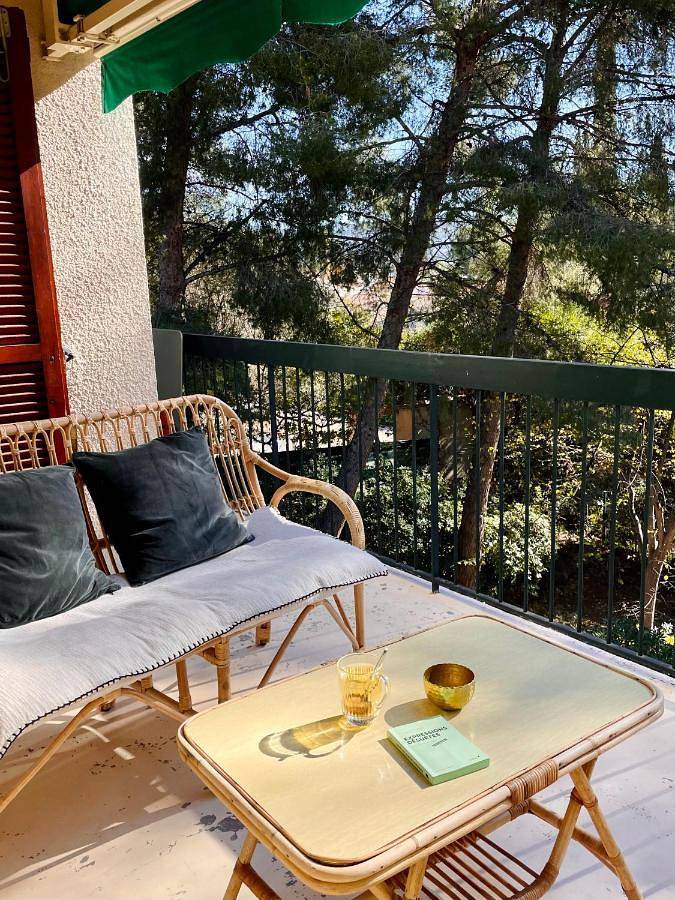 Gîte pour 4 personnes, avec Balcon et Terrasse ainsi que Jardin et Vue dans Port Des Lecques Saint Cyr Sur Mer