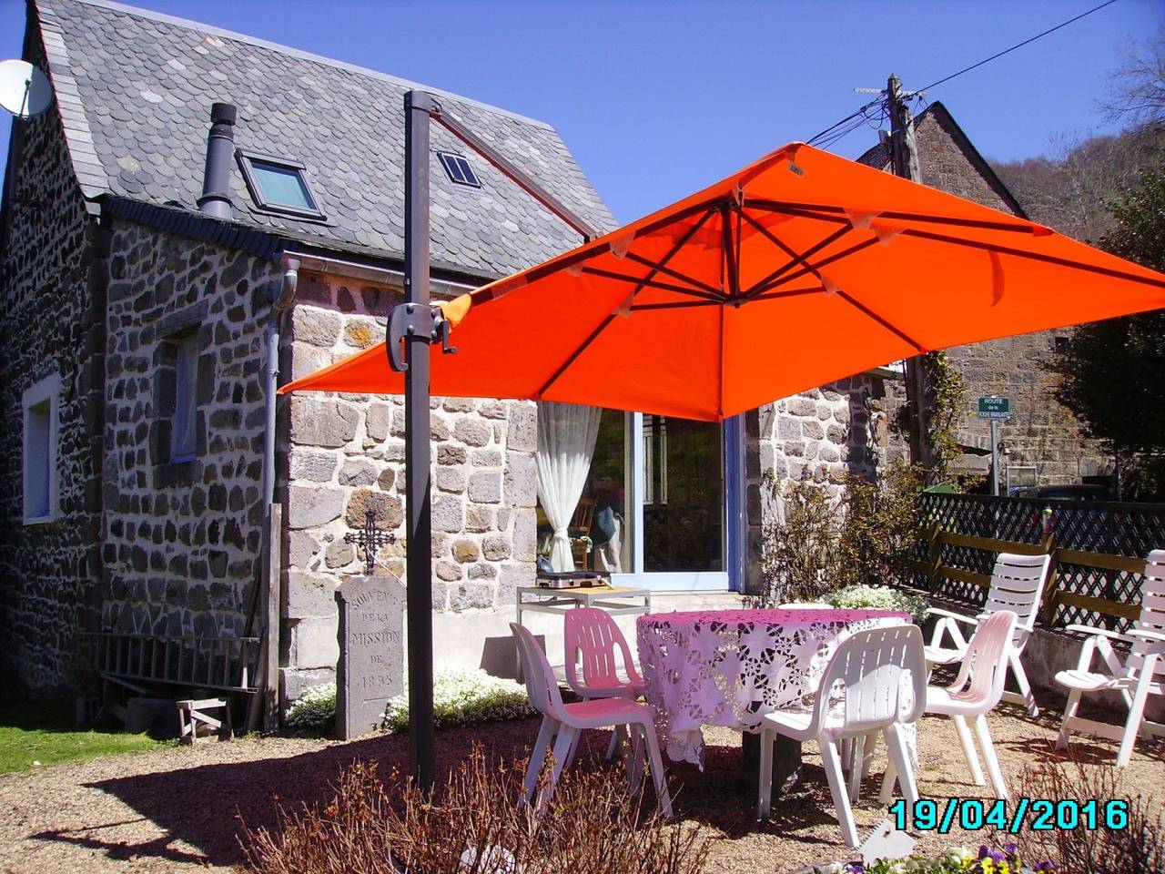 Gîte en location à l'année in Rochefort-Montagne, Parc naturel régional des Volcans d'Auvergne