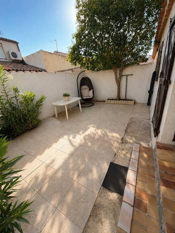 Mediterranean villa   Walking distance to the beach 2 terraces in Vendres, Costa mediterránea (Francia)