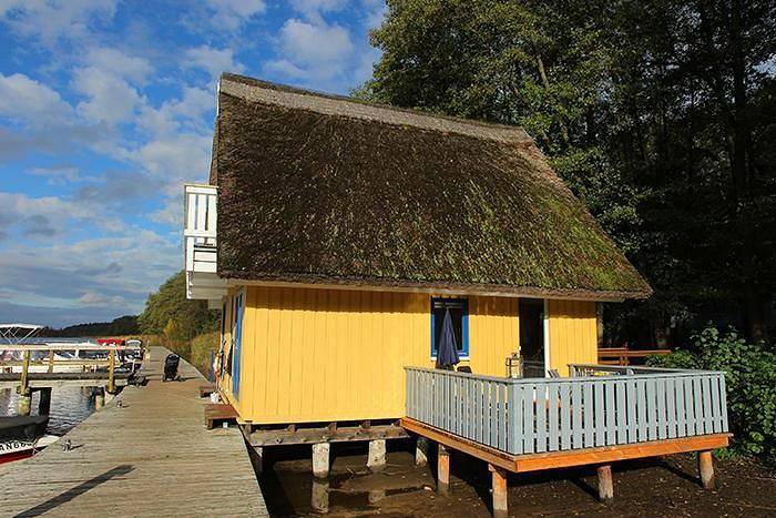 Ferienhaus für 4 Personen, mit Balkon und Seeblick in Mirow - 2