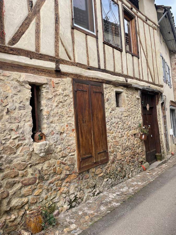 Location de vacances pour 4 personnes, avec terrasse, animaux acceptés à Les Bordes-sur-Arize - 2