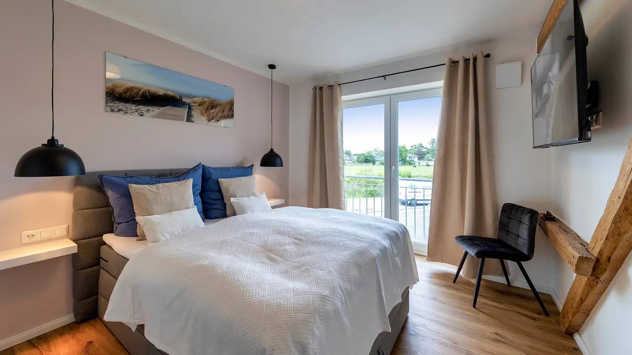Ganze Ferienwohnung, Ferienwohnung für 10 Personen (130 m²) in Langenhorn in Langenhorn, Grünes Binnenland