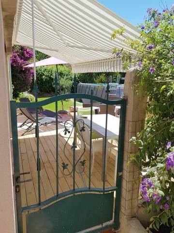 Villa pour 6 personnes, avec vue ainsi que jardin et piscine, animaux acceptés à Six-Fours-les-Plages