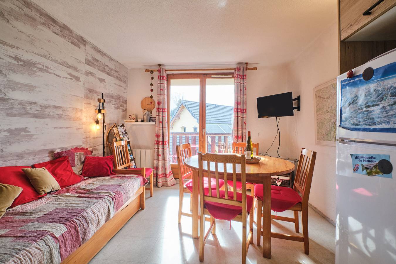Appartement entier, Appartement 'Familial De Montagne' avec jardin privé et balcon in Villard-de-Lans, Vercors