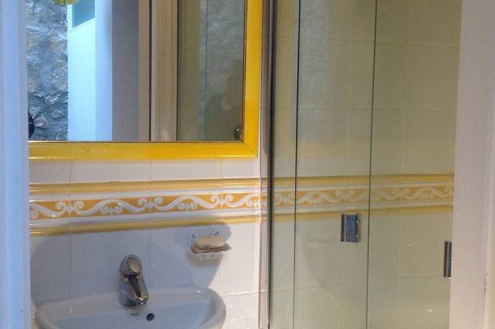 Schöne einzigartige Haus in El Escorial, Pool, Wifi, mit einheimischen Bäumen in Valdemorillo, Madrid Province