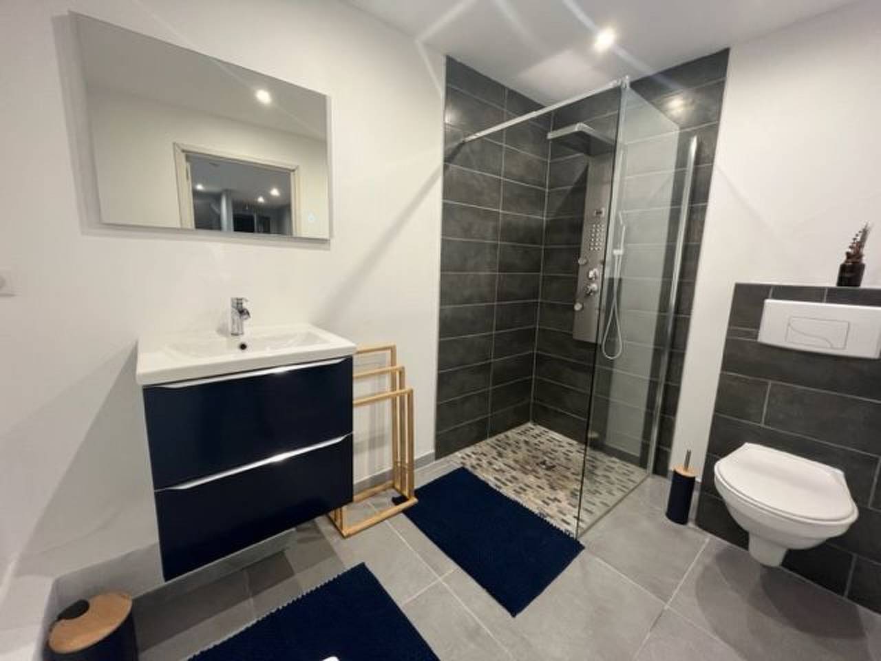 Appartement entier, Wohnung mit Privatparkplatz in Sainte-Croix-en-Plaine, Région de Colmar