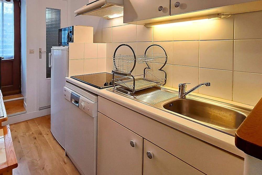 Entire apartment, Beautiful apartment in Grandcamp-Maisy in Saint-Benoît-de-l'Aure, Bayeux region