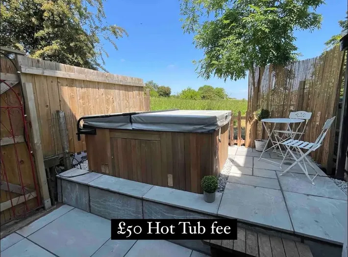 Maison de vacances pour 4 personnes, avec jardin et jacuzzi - 1