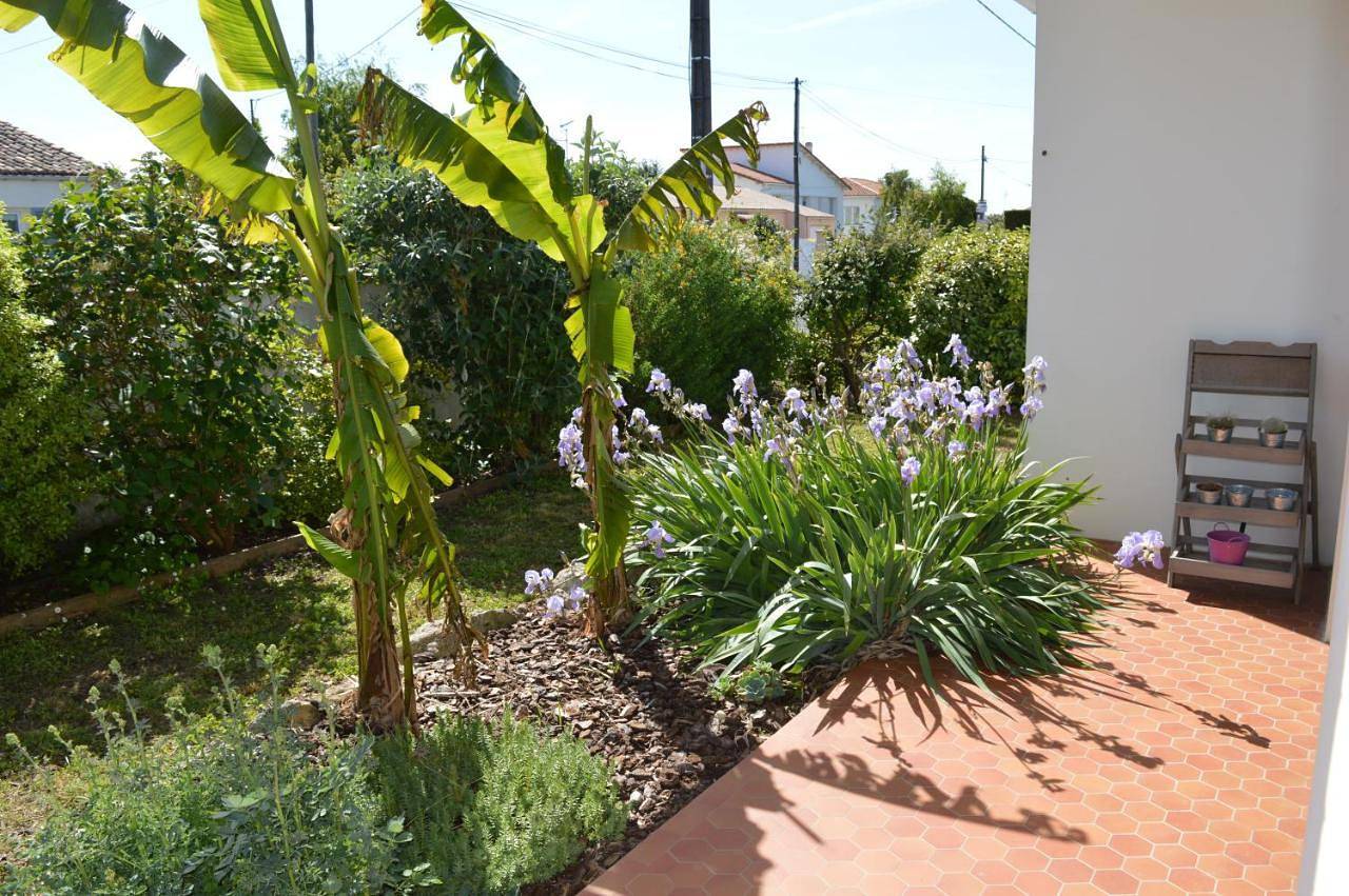 Three-Bedroom House in Marennes, Côte de Beauté
