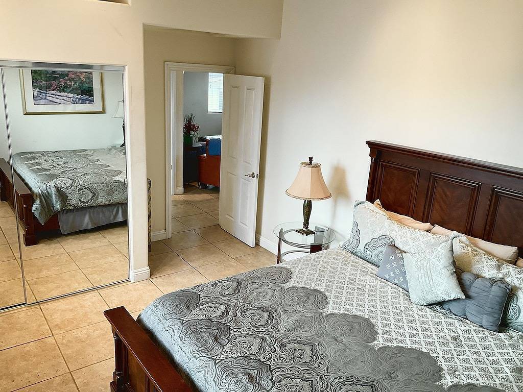 Carlsbad Village, Great Beach Access, Shops & Restaurants in Carlsbad, San Diego County