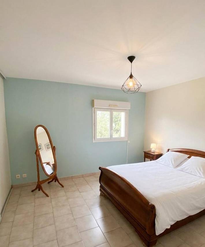 Location de vacances pour 5 personnes, avec terrasse et jardin, animaux acceptés à Talasani - 2