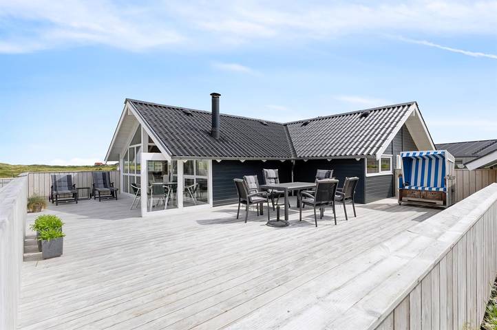 Ferienhaus für 5 Personen, mit Sauna und Terrasse in Lakolk