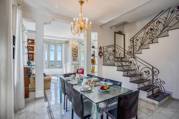 Gîte pour 6 personnes, avec vue dans Plage Fabron Bambou Nice - 3