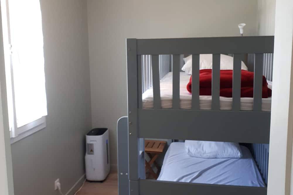 Entire apartment, Beautiful apartment in Basque house in Guéthary, Bayonne region