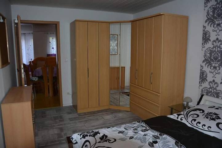Ferienwohnung für 3 Personen, mit Terrasse und Garten sowie Pool in Freital - 4