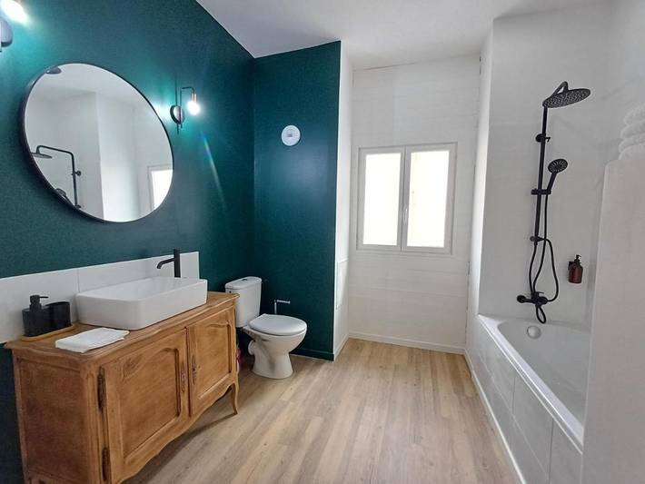 Location de vacances pour 8 personnes, avec terrasse dans Bram - 3