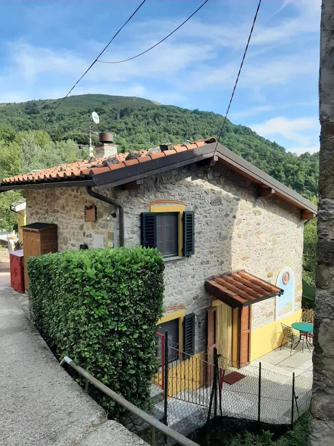 Chalet per 7 persone, con giardino e panorama - 1