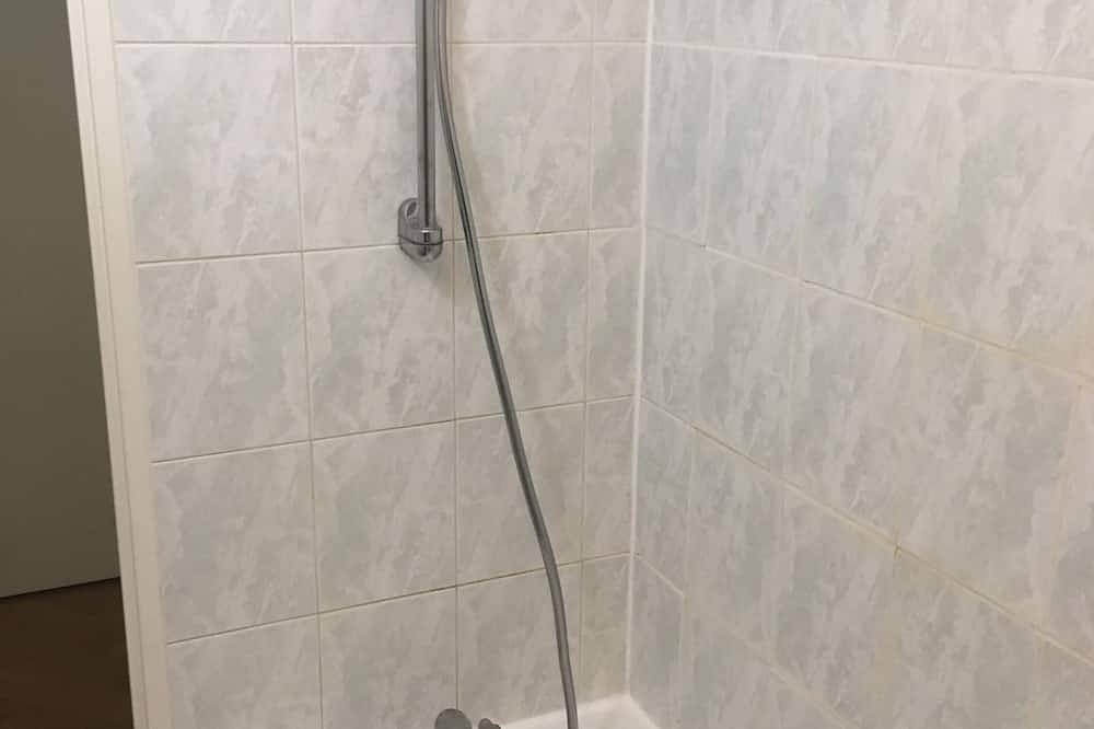 Apartamento entero, Studio with balcony near Paris in Issy-les-Moulineaux, Altos del Sena