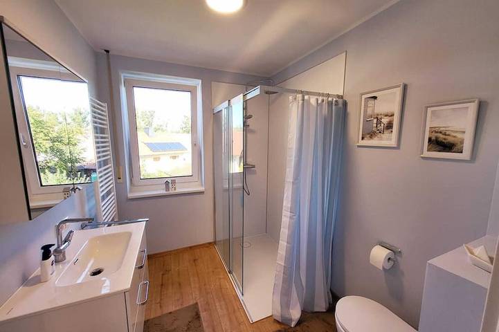 Ganze Wohnung, Herzlich willkommen in der neuen Ferienwohnung \"Hereinspaziert\" 2 Pers. / 85m2 in Weitramsdorf, Oberes Maintal - Coburger Land