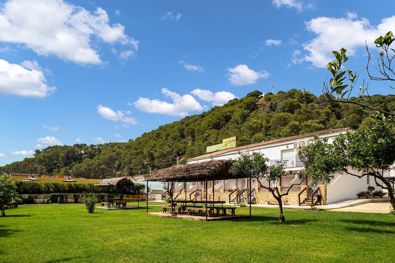 Appartamento intero, Appartamento 'Casa de 10 - 1A' con vista sulle montagne, piscina in comune e Wi-Fi in Vejer de la Frontera, Costa de la Luz