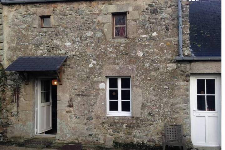 Gîte pour 3 personnes, avec jardin à Éculleville