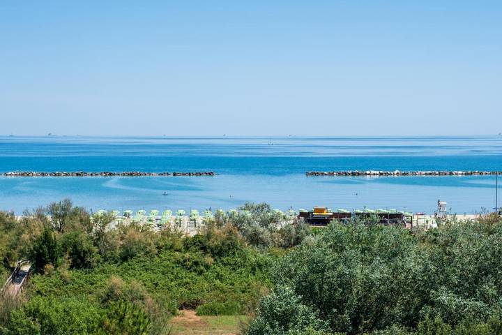 Location de vacances pour 5 personnes, avec jardin, animaux acceptés à Lido Adriano - 2