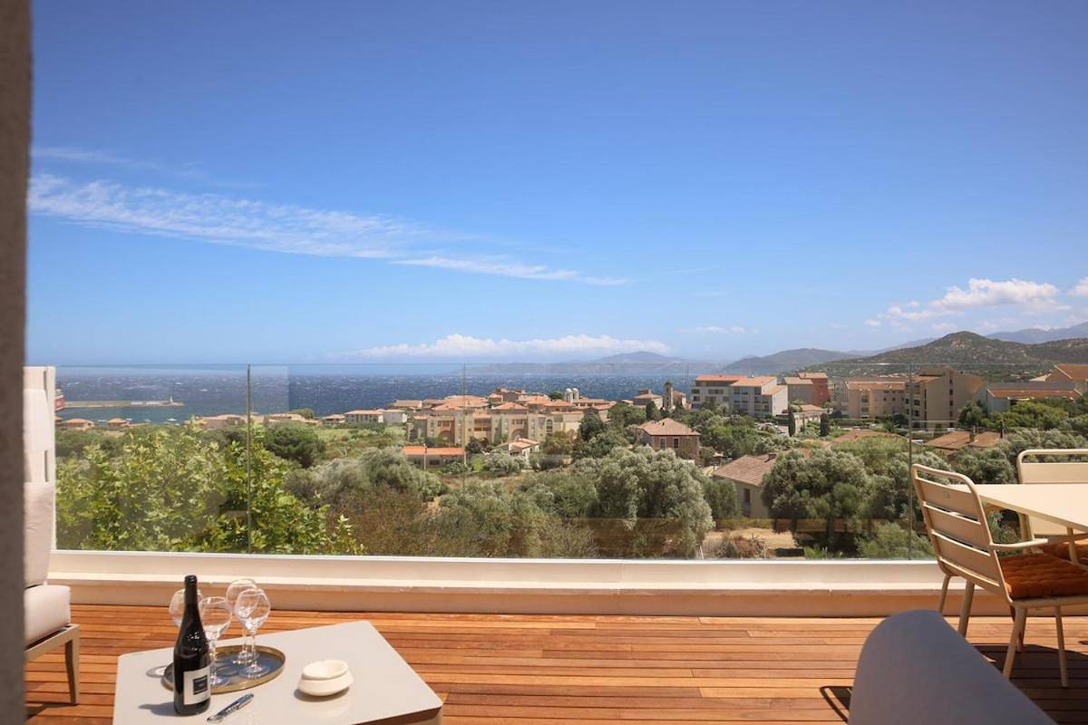 Three-Bedroom Villa in L'Île-Rousse, Calvi und Umgebung