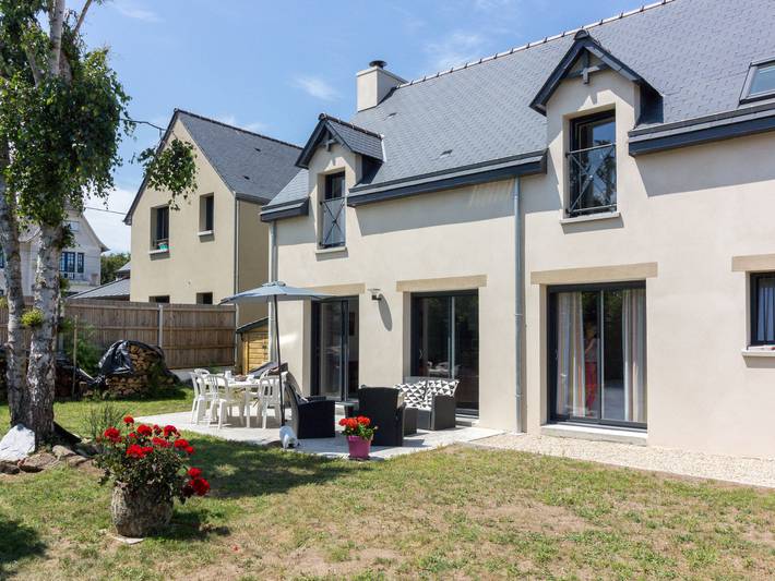 Ferienhaus für 8 Personen, mit Terrasse und Garten - 1