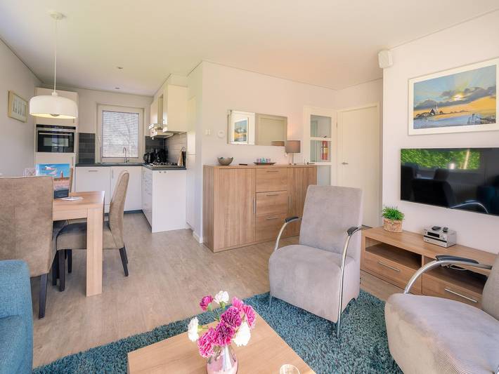 Bungalow für 4 Personen, mit Terrasse, kinderfreundlich in De Koog - 3