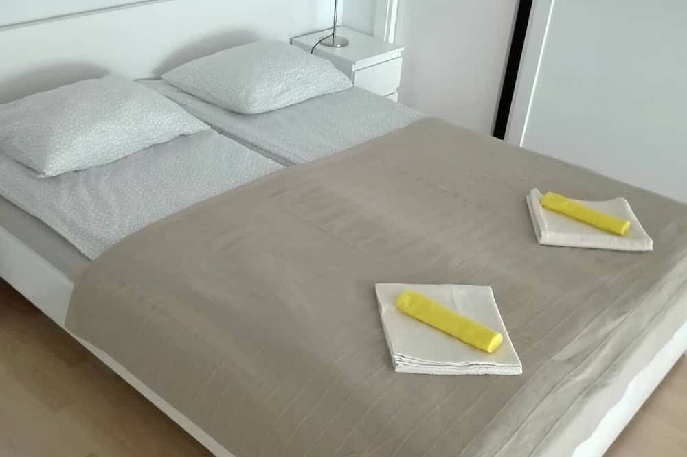 Apartamento entero, Loft con terraza de 24m2, piscina, jardín y garaje. in Valencia, Costa de Valencia
