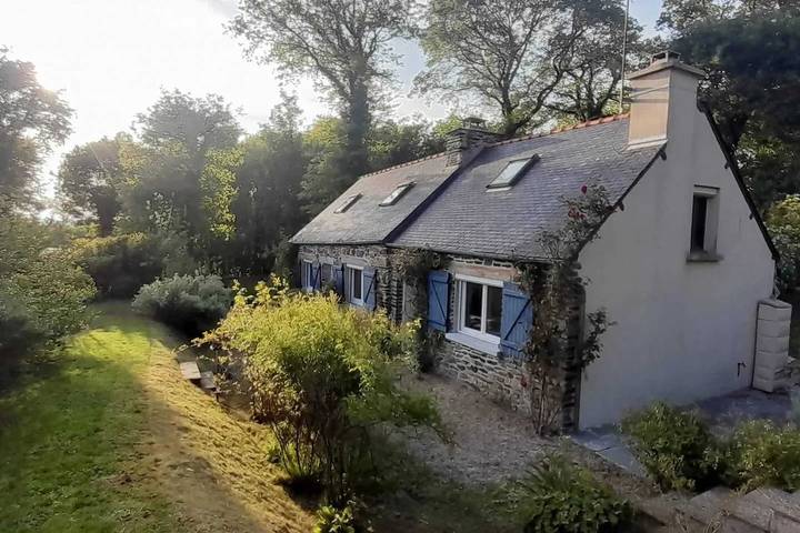 Gîte pour 4 personnes à Saint-Gelven