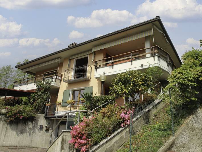 Ferienwohnung für 6 Personen, mit Seeblick und Garten sowie Terrasse in Comune di Luino - 3