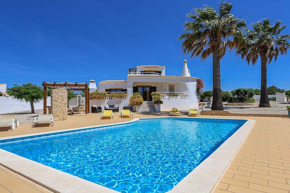 Casa vacanza a Guia a partire da 264€ a notte