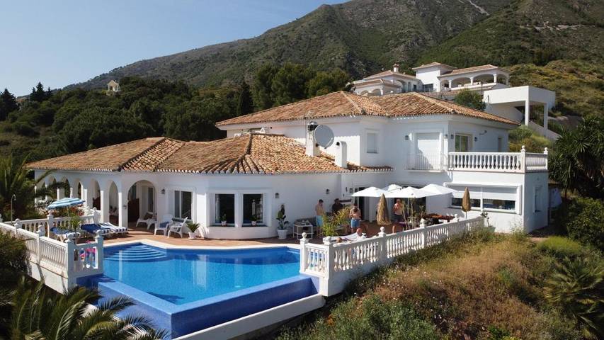 Chambre d’hôte pour 2 personnes, avec vue ainsi que jardin et piscine à Mijas - 4