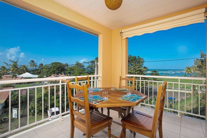 Gîte pour 4 personnes, avec vue et balcon dans Anse l'Etang - 3