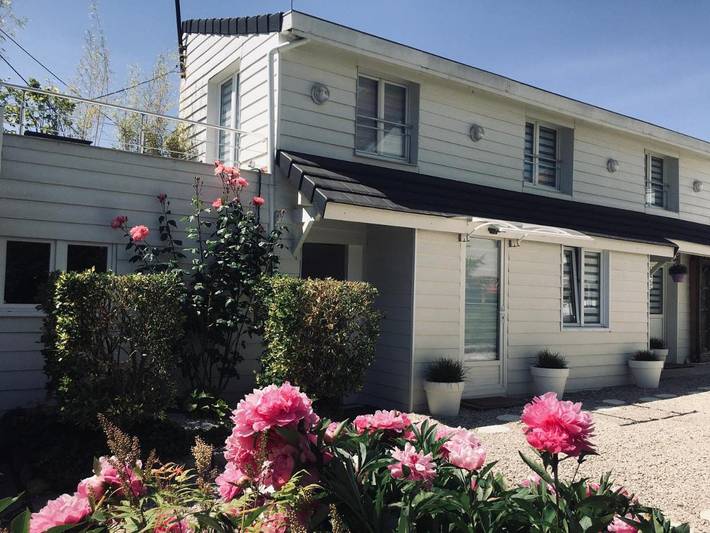 Maison d’hôte pour 3 personnes, avec jacuzzi et jardin