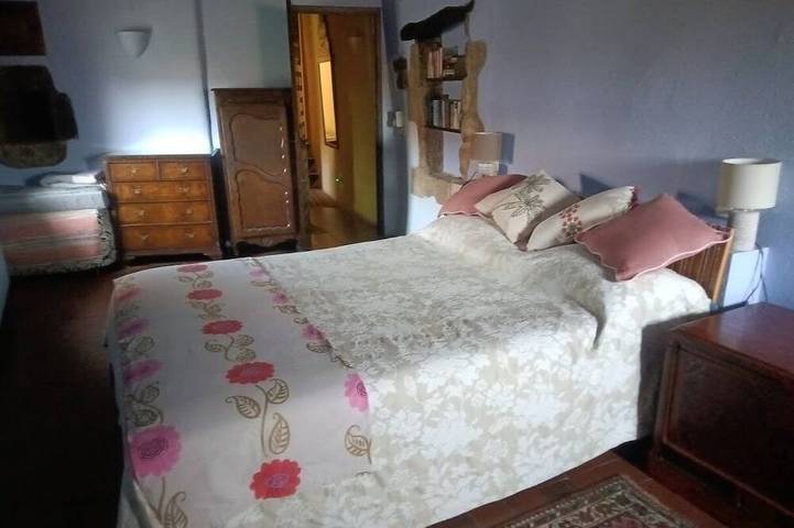 Location de vacances pour 10 personnes, avec balcon et jardin dans Peratallada - 4