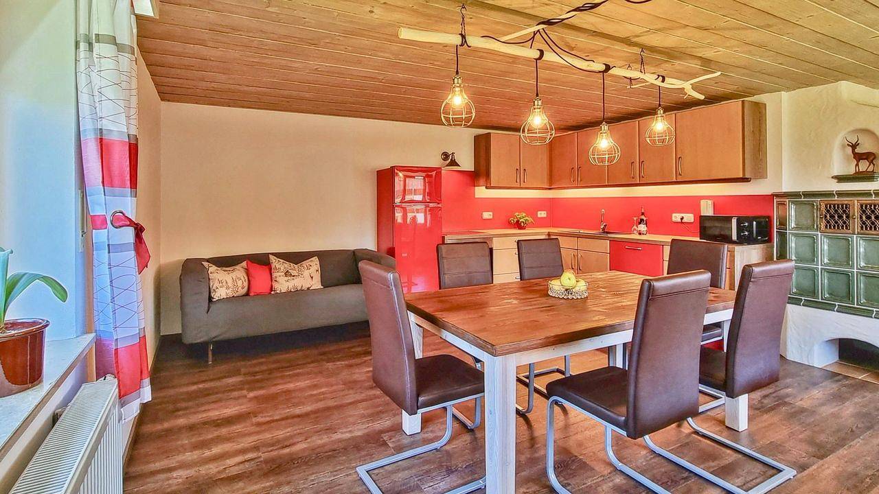 Ganze Ferienwohnung, Ferienwohnung für 6 Personen (85 m²) in Wildsteig in Wildsteig, Romantische Straße