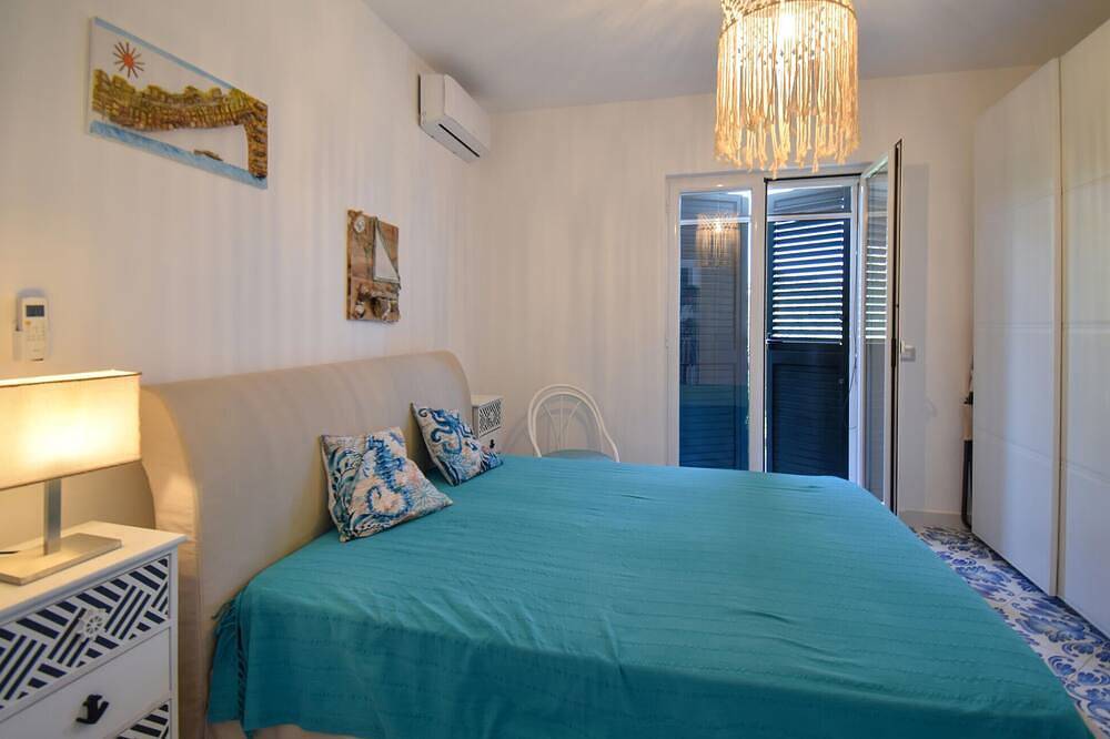 Amazing home in Casamicciola Terme with sauna in Casamicciola Terme, Ischia