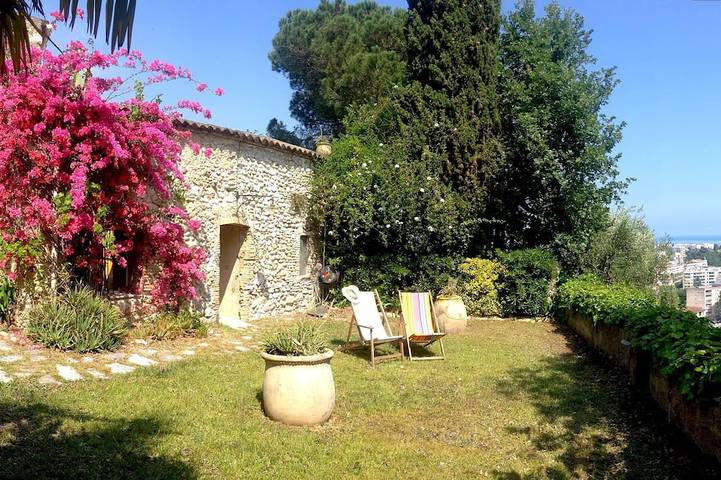 Ferienhaus für 5 Personen, mit Balkon und Garten sowie Pool in Cagnes-sur-Mer