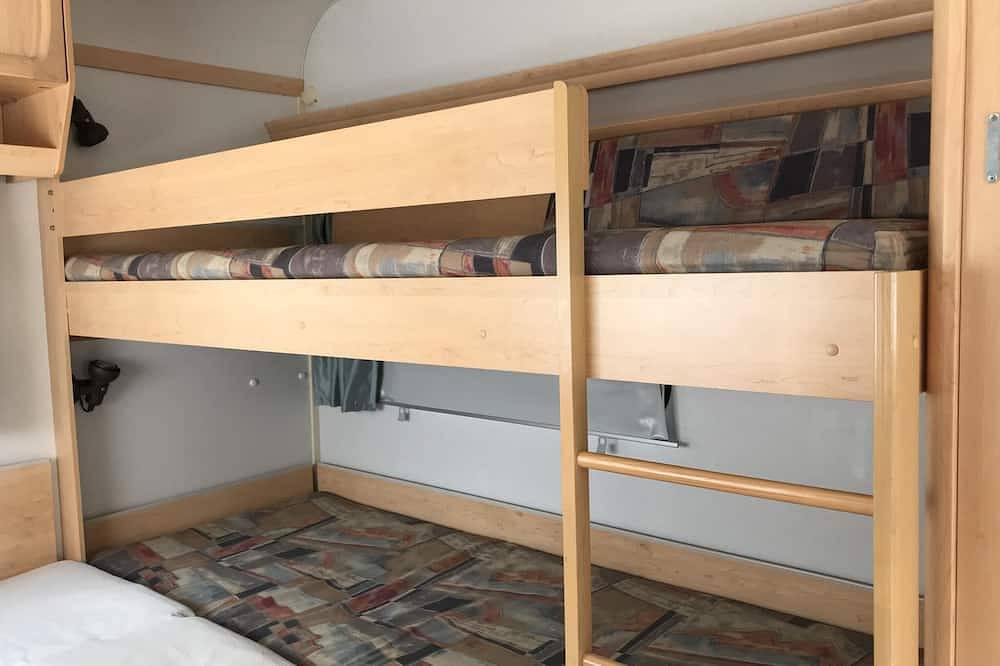 Entire apartment, Wohnwagen Nr.9 by Seeblick Ferien Edersee, Waldeck in Waldeck, Waldecker Land