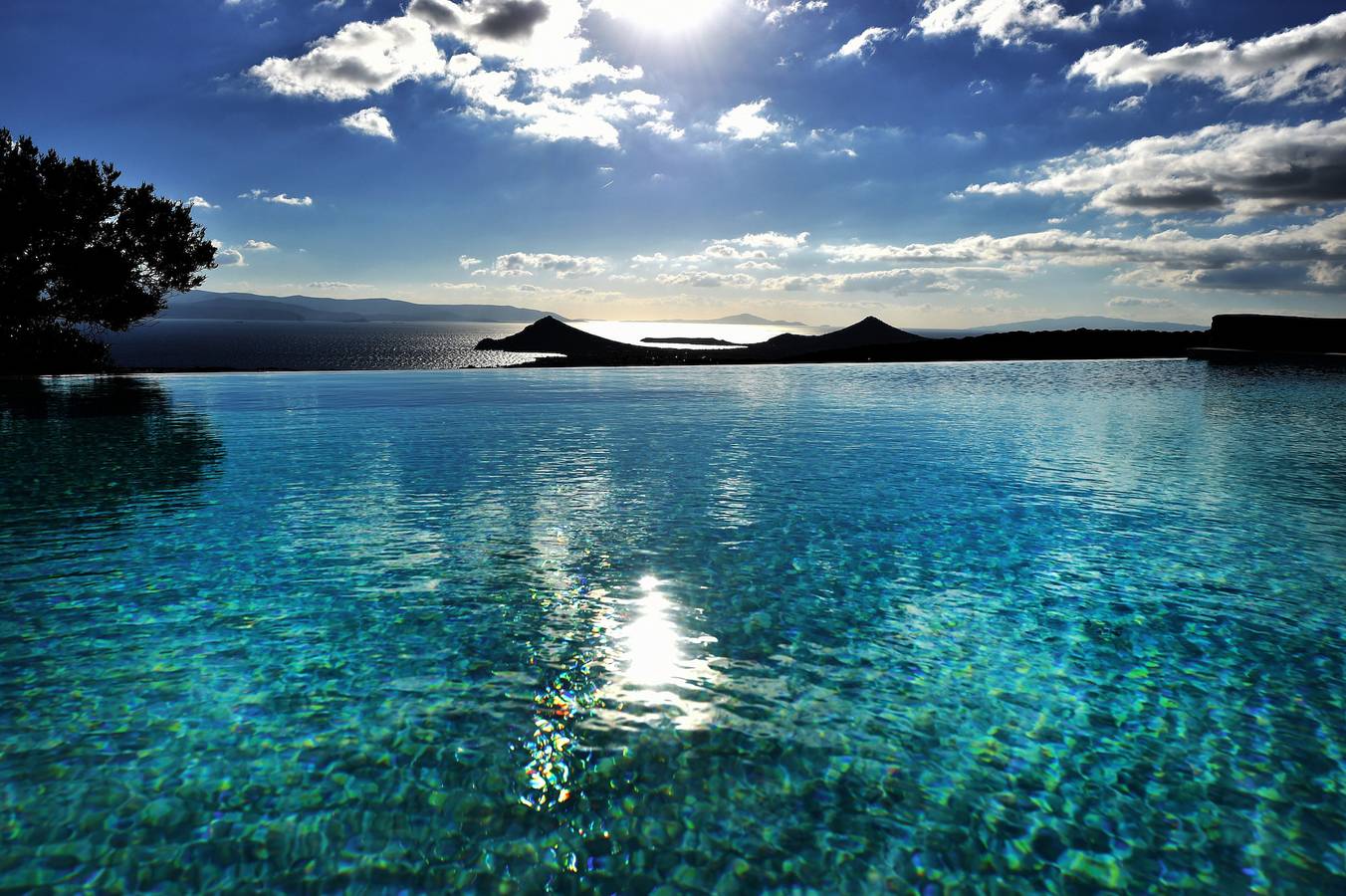 Villa Moonlight · Exquisite villa for 10 with pool in Paros