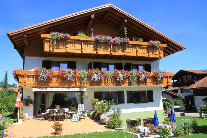 Pension für 3 Personen, mit Balkon und Terrasse sowie Garten und Sauna in Obermaiselstein - 3