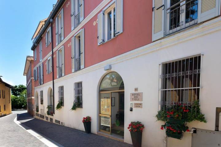 Hotel für 2 Personen, mit Whirlpool und Terrasse