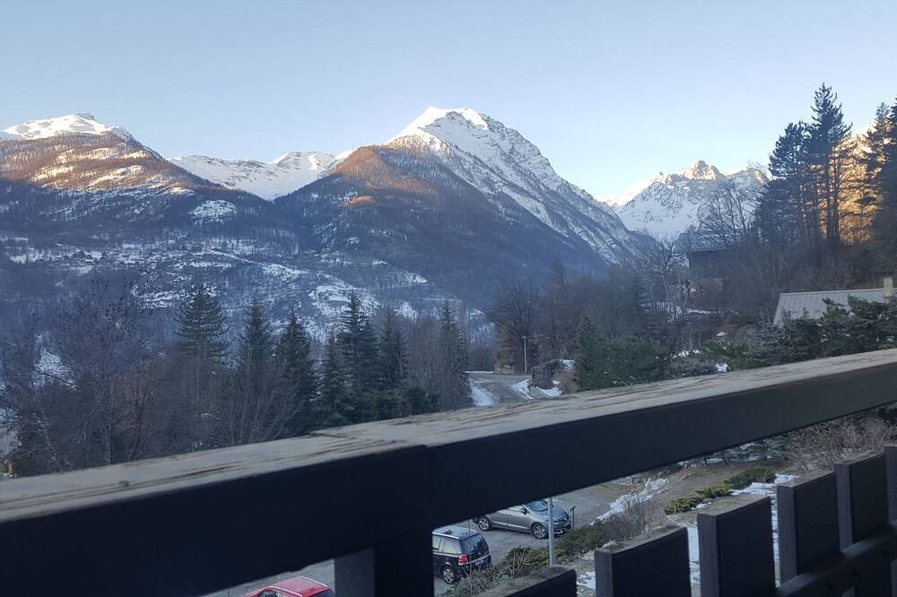 Apartamento entero, Estudio Vallouise, Puy San Vicente, Pelvoux, Les Écrins. Magnifica vista in Vallouise, Parque Nacional de los Ecrins