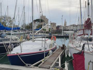 Bateau pour 4 personnes, avec terrasse et vue en Nouvelle-Aquitaine