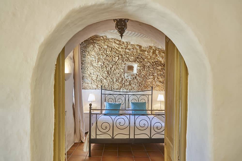 Casa La Premsa at Masia Nur ( Adults only ) in Canyelles (Barcelona), Garraf