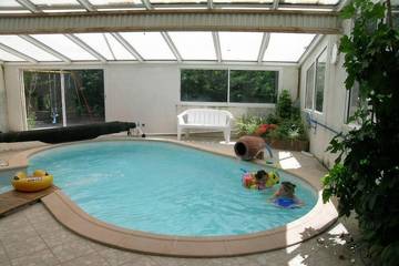 Gîte pour 4 personnes, avec jardin ainsi que terrasse et jacuzzi, animaux acceptés à Talasani