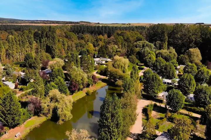 Camping pour 4 personnes, avec terrasse, animaux acceptés dans l' Eure - 2