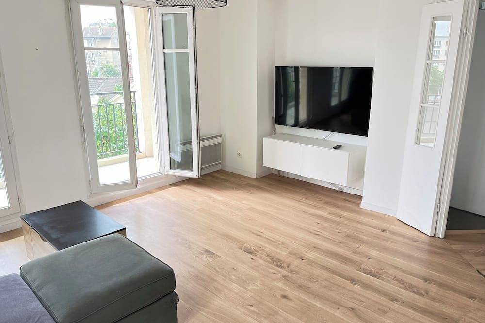 Apartamento entero, Très bel Appartement à 12 Mn du Centre de Paris ! in Deuil-la-Barre, Valle del Oise